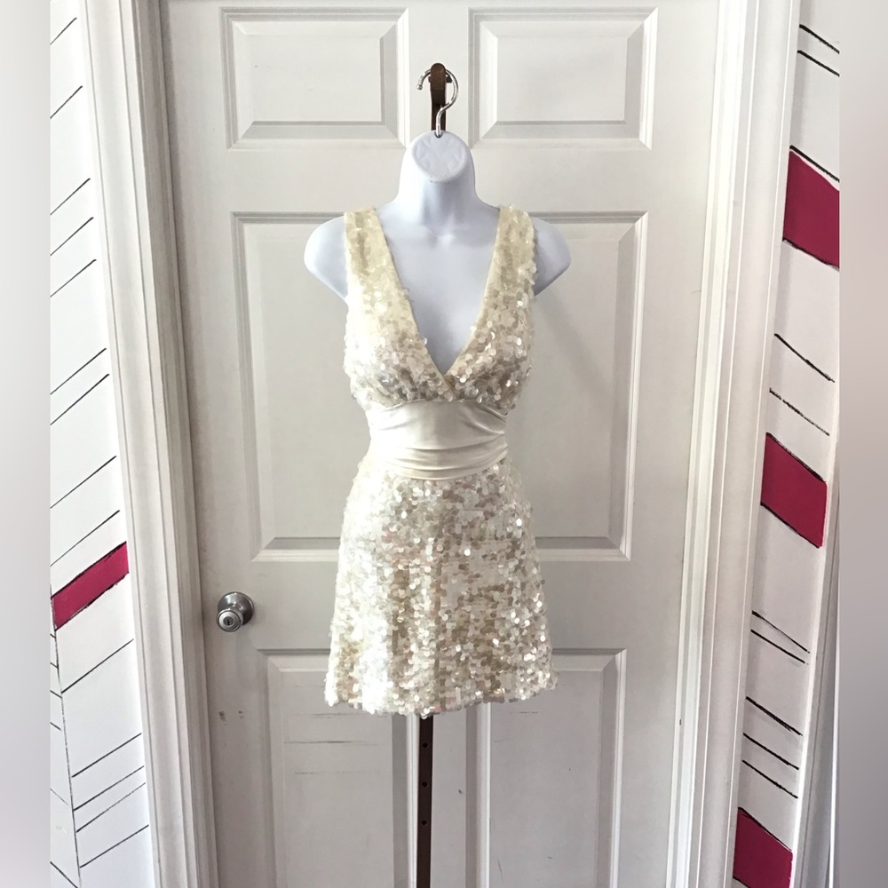 XXI Sequin V-Neck Mini Dress Size L